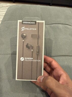 Peloton Black Urbanears Sumpan In-Ear Earbud Headphones